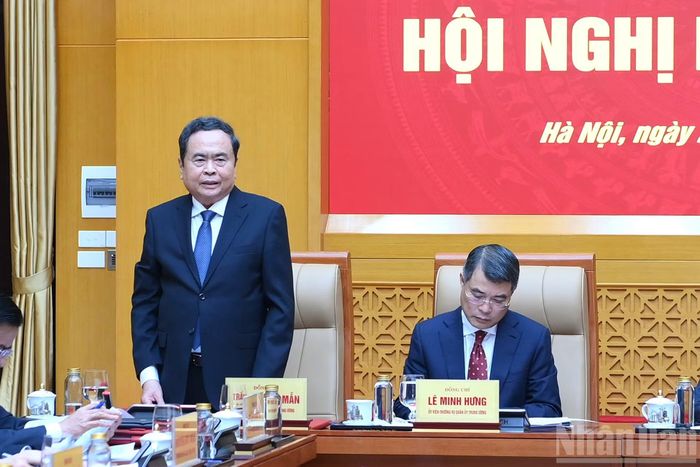 Chủ tịch Quốc hội Trần Thanh Mẫn phát biểu tại hội nghị.