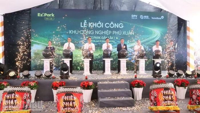 Khu công nghiệp Phú Xuân, xã Cuôr Đăng, tỉnh Đắk Lắk vừa được khởi công xây dựng.