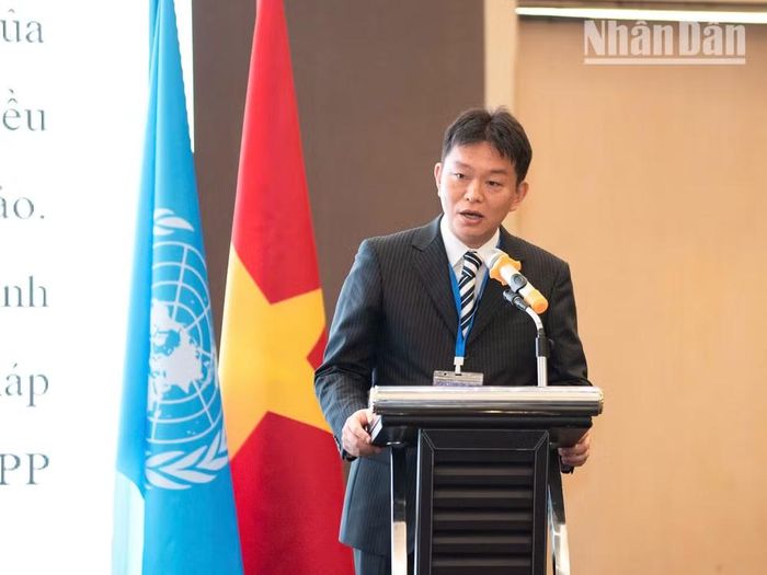 Ông Takuma Sakaguchi nhắc lại sự ra đời của TPP bắt nguồn từ sáng kiến của cố Thủ tướng Shinzo Abe năm 2014. (Ảnh: MINH DUY)
