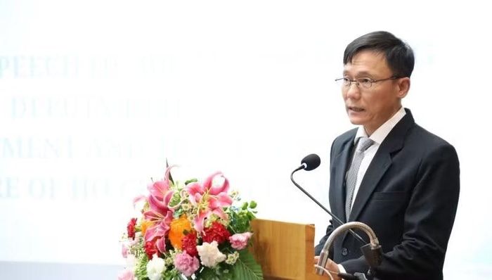 Ông Lê Anh Hoàng, Phó Giám đốc Trung tâm Xúc tiến Thương mại và Đầu tư Thành phố Hồ Chí Minh phát biểu tại hội thảo.