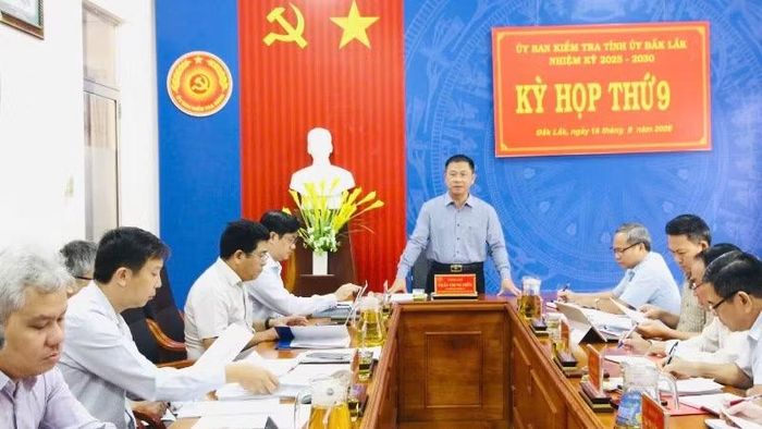 Kỳ họp thứ 9 của Ủy ban Kiểm tra Tỉnh ủy Đắk Lắk. (Ảnh: DUY TIẾN)