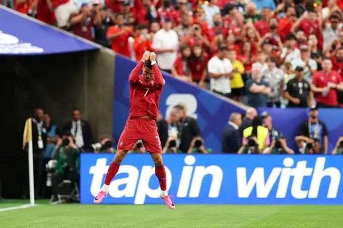 Ronaldo hôm nay vẫn còn một phẩm chất mà mọi tiền đạo đều mơ ước