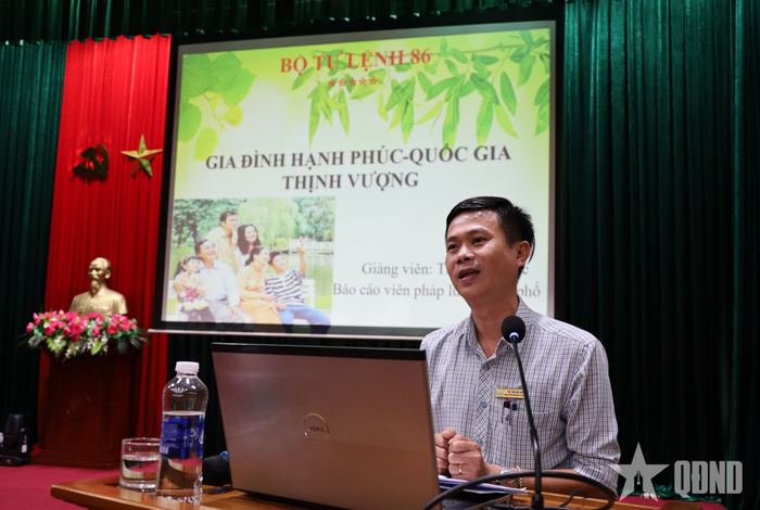  Thạc sĩ Thái Huy Đức, Giảng viên Khoa Nhà nước và Pháp luật (Trường Chính trị TP Đà Nẵng) truyền thông chuyên đề: “Gia đình hạnh phúc - Quốc gia thịnh vượng”. 
