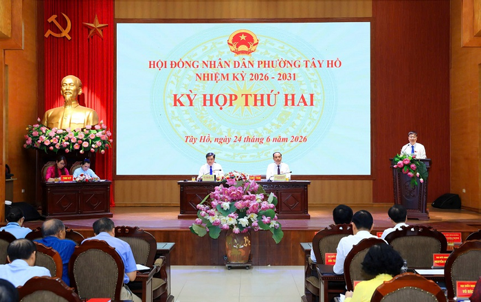  Quang cảnh kỳ họp.