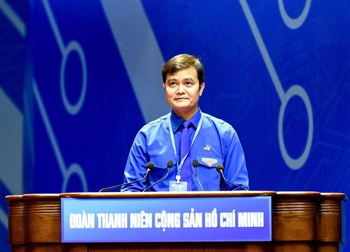 Anh Bùi Quang Huy - Ủy viên T.Ư Đảng, Bí thư thứ nhất T.Ư Đoàn phát biểu khai mạc Đại hội.