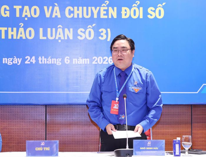 Đồng chí Ngô Minh Hải, Bí thư Thành đoàn TPHCM phát biểu tại diễn đàn, chiều 24-6. Ảnh: QUANG PHÚC