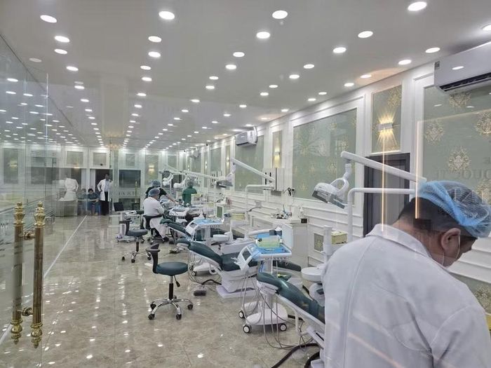 Cơ sở Nha khoa Quốc tế Tuệ Minh hoạt động bình thường trong chiều 23/6.
