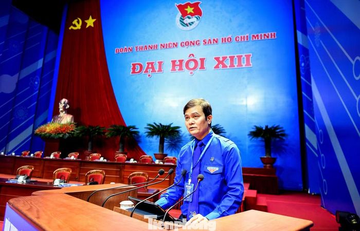 Anh Bùi Quang Huy phát biểu khai mạc Đại hội.