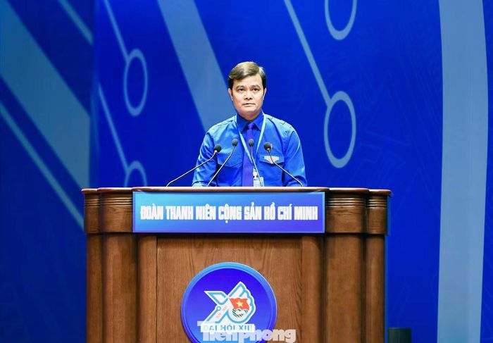 Anh Bùi Quang Huy phát biểu tại Đại hội.