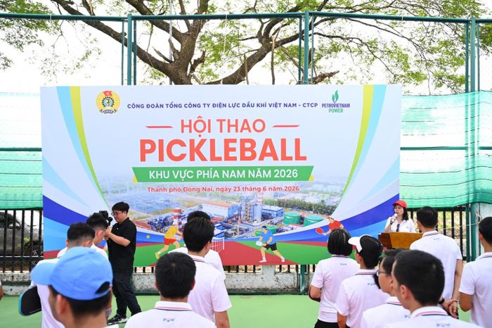 Chủ tịch Công đoàn PV Power Ngô Hồng Vân: Hội thao không chỉ là sân chơi thể thao lành mạnh mà còn là dịp để NLĐ các đơn vị giao lưu, học hỏi, tăng cường đoàn kết.