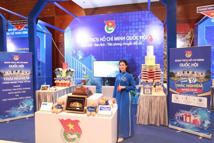 Đại hội đại biểu toàn quốc lần thứ XIII Đoàn TNCS Hồ Chí Minh có 312 đại biểu nữ, 474 đại biểu nam.