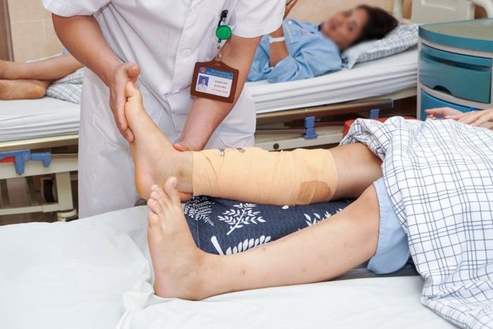 Bệnh nhi sau phẫu thuật. Ảnh: BSCC.
