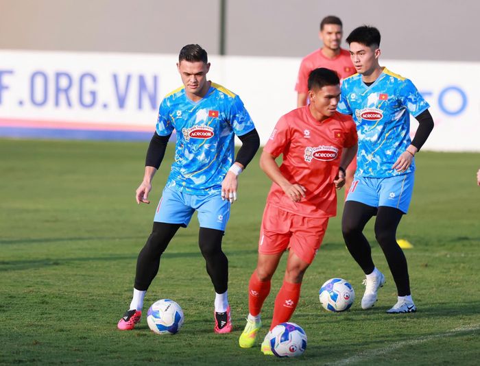 Tân binh Patrik Lê Giang rất quyết tâm cạnh tranh suất bắt chính trong lần đầu tiên khoác áo tuyển Việt Nam.