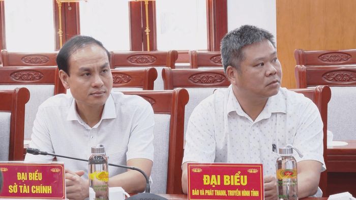Các đại biểu tham dự buổi lễ. Ảnh: Sỹ Đức