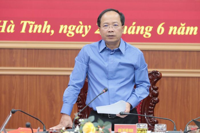 Đồng chí Nguyễn Duy Lâm – Ủy viên Trung ương Đảng, Bí thư Tỉnh ủy, Bí thư Đảng ủy Quân sự tỉnh, Trưởng ban Chỉ đạo diễn tập khu vực phòng thủ tỉnh chủ trì hội nghị.