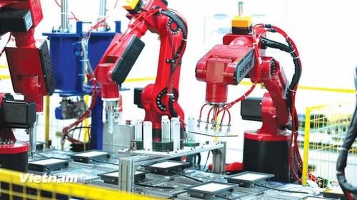 Bộ Tài chính sẽ đề xuất các cơ chế ưu đãi đặc thù về thuế thu nhập doanh nghiệp cho hoạt động nghiên cứu phát triển (R&D) và đổi mới sáng tạo. (Ảnh: Vietnam+)