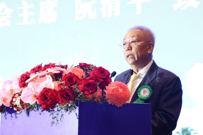 Ông Nguyễn Thanh Bình, Chủ tịch Hiệp hội Rau quả Việt Nam phát biểu khai mạc.