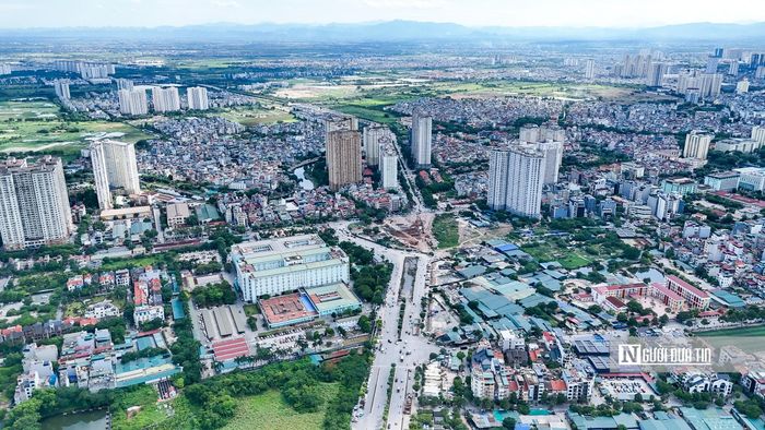 Nút giao Phạm Tu - đường 70 trị giá gần 786 tỷ đồng được phê duyệt từ tháng 6/2017 nhưng tạm dừng thi công từ năm 2018 do vướng mắc trong công tác giải phóng mặt bằng.