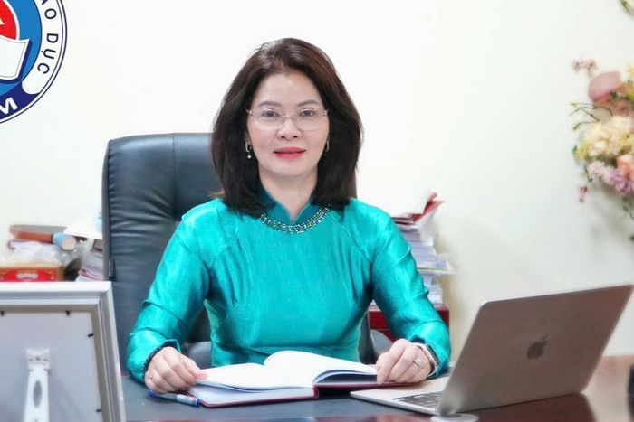 PGS.TS Nguyễn Thị Thu Hằng làm Giám đốc Học viện Quản lý giáo dục. Ảnh: NAEM.