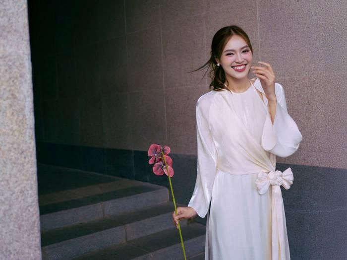 Lan Ngọc vẫn giữ được sự háo hức mỗi khi bắt đầu một hành trình mới dù hoạt động nghệ thuật đã nhiều năm.