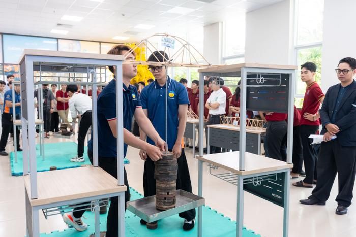 Phần thi thử tải X-Structure mang đến những màn tranh tài sôi nổi và giàu tính kỹ thuật