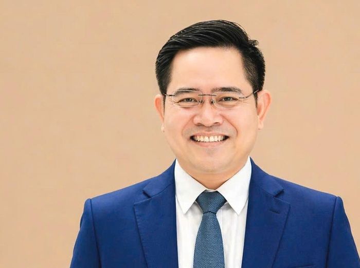 TS. Nguyễn Hữu Long