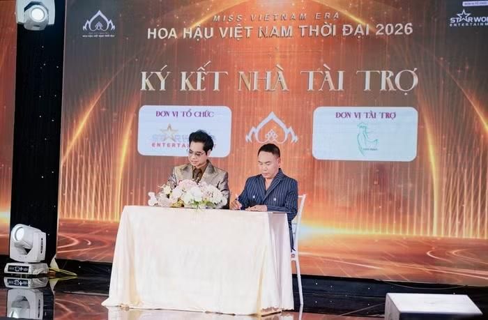 Lễ ký kết hợp tác giữa Ban Tổ chức và các nhà thiết kế đồng hành cùng Hoa hậu Việt Nam Thời Đại 2026