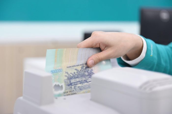 Việc nâng tỷ lệ vốn ngắn hạn cho vay trung và dài hạn từ 30% lên 40% sẽ giúp các ngân hàng mở rộng dư địa tín dụng. Ảnh: Hoàng Anh
