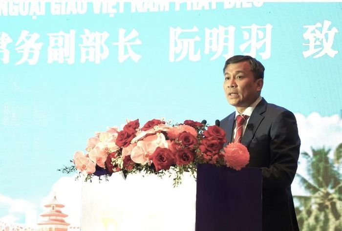 Thứ trưởng Thường trực Bộ Ngoại giao Nguyễn Minh Vũ phát biểu tại Diễn đàn. Ảnh: Nguyễn Thủy