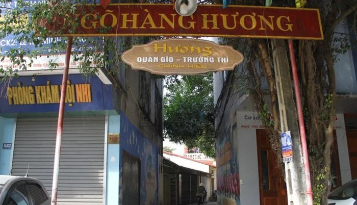 Hương Quán Giò là một trong làng nghề truyền thống lâu đời của xứ Thanh.