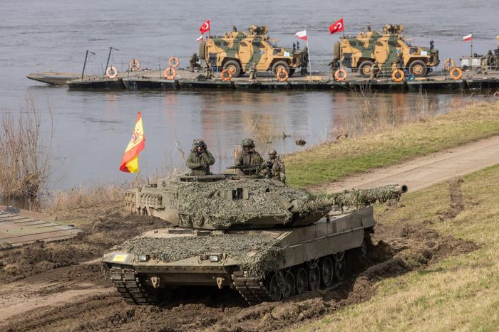 Binh sĩ Thổ Nhĩ Kỳ tập trận quân sự NATO DRAGON-24 tại Korzeniewo, miền bắc Ba Lan, ngày 4/3/2024. Ảnh: AFP