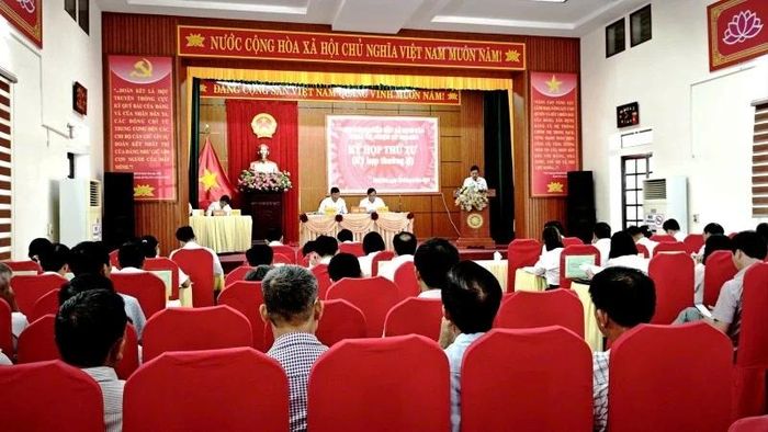 Toàn cảnh kỳ họp.