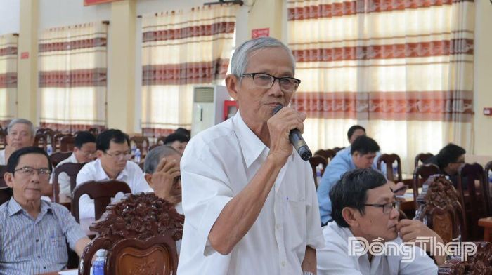 Nhiều ý kiến đóng góp xoay quanh các nội dung như tăng mức hỗ trợ đối với các chức danh người hoạt động không chuyên trách ở ấp, khu phố.