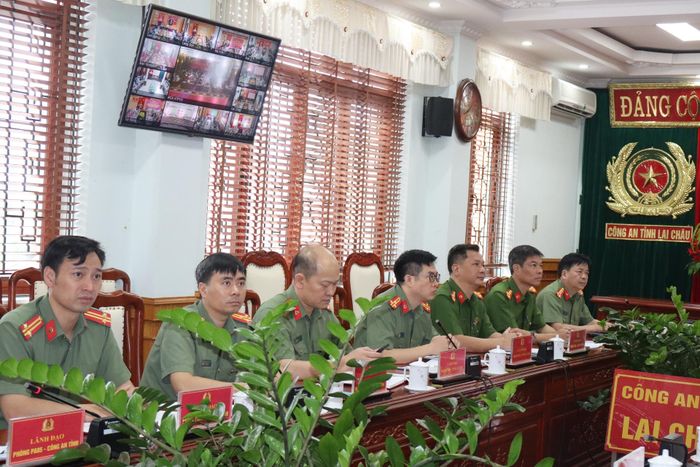 Đại biểu tỉnh Lai Châu dự lễ phát động.