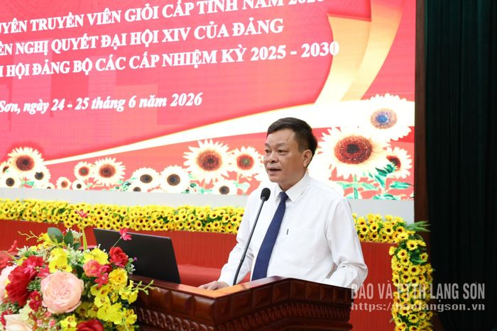 Đồng chí Nguyễn Quốc Khánh, Ủy viên Ban Thường vụ Tỉnh ủy, Trưởng Ban Tuyên giáo và Dân vận Tỉnh ủy, Trưởng Ban Tổ chức hội thi phát biểu khai mạc 