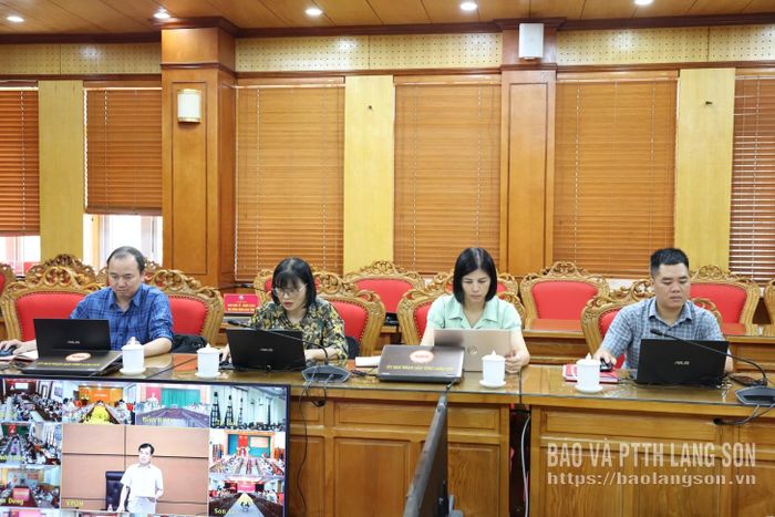 Các đại biểu dự hội nghị tại điểm cầu tỉnh