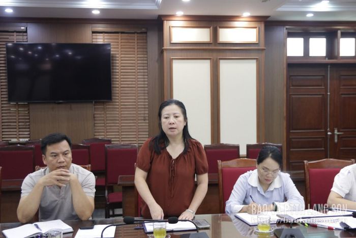 Lãnh đạo Công ty TNHH Một thành viên Khai thác công trình thủy lợi Lạng Sơn phát biểu các nội dung liên quan đến an toàn hồ chứa