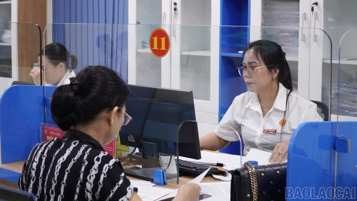 Từ đầu năm đến nay, toàn tỉnh tiếp nhận hơn 600 nghìn hồ sơ thủ tục hành chính, tỷ lệ giải quyết đúng hạn và trước hạn đạt 98,68%.
