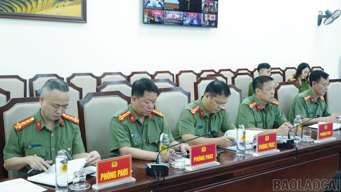 Các đại biểu tham dự hội nghị tại điểm cầu tỉnh Lào Cai.
