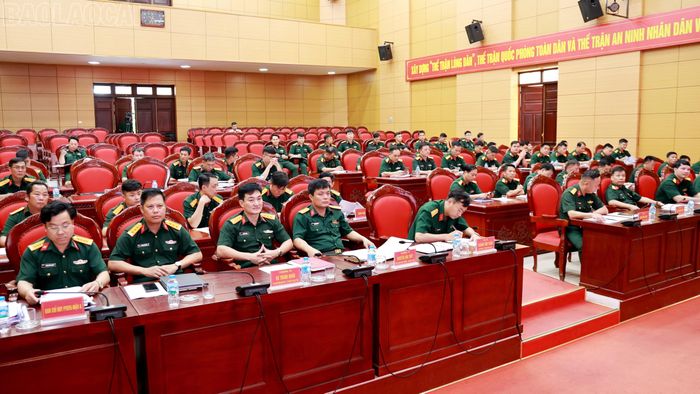 Đại biểu dự hội nghị.
