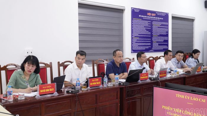 Các đại biểu tham dự buổi tiếp công dân định kỳ tháng 6/2026.