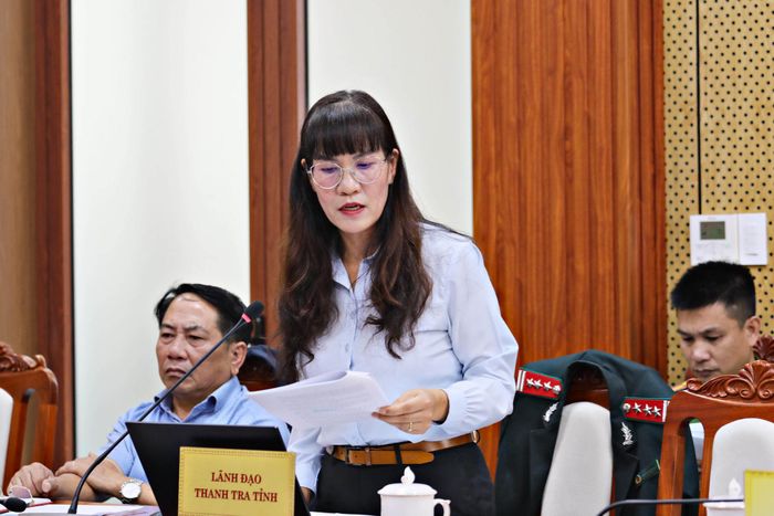 Đại diện Thanh tra tỉnh Lâm Đồng trả lời, trao đổi các thông tin liên quan tới kiến nghị của công dân