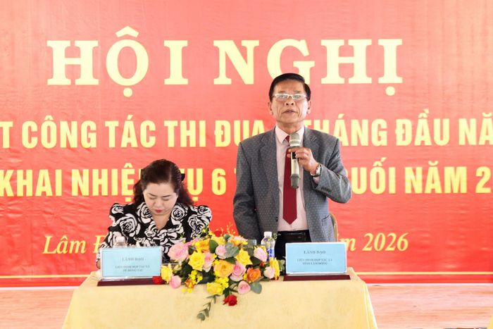 Chủ tịch Liên minh HTX tỉnh Lâm Đồng Nguyễn Khải phát biểu khai mạc hội nghị