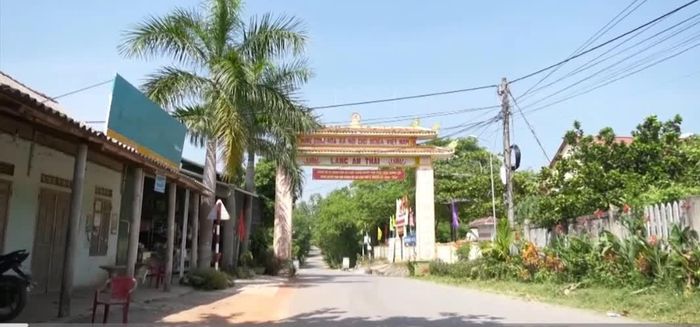 Cổng làng An Thái - Ảnh: P.X.D