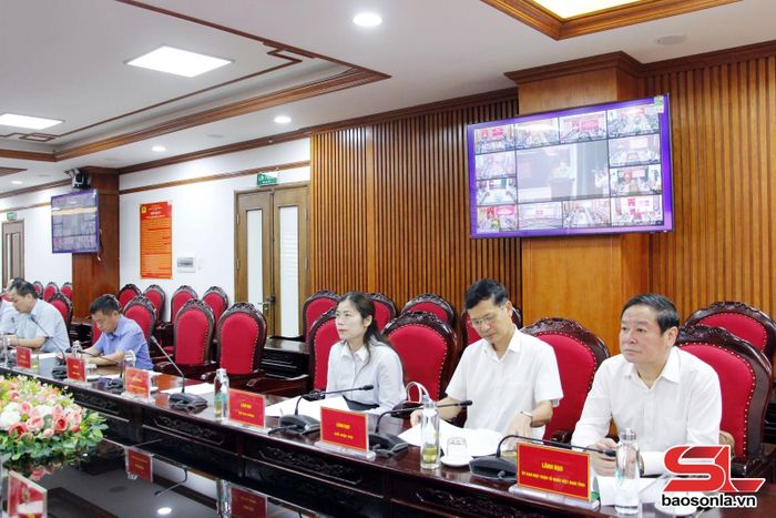 Lãnh đạo sở, ban, ngành dự của tỉnh dự Lễ phát động.