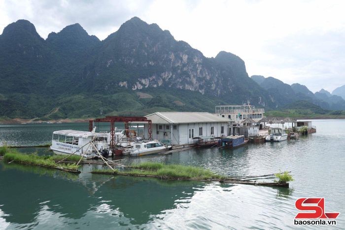 Cụm kinh doanh du lịch và dịch vụ thương mại tổng hợp tại vùng lòng hồ thủy điện Sơn La của Công ty cổ phần Cơ khí Sơn La.