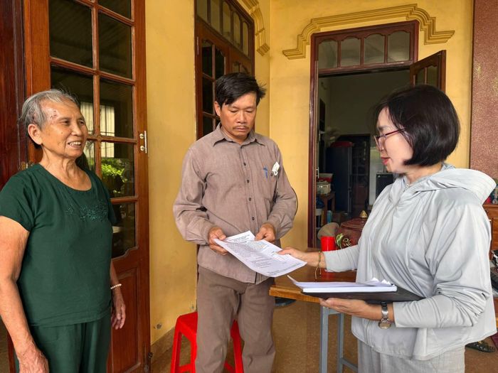 Cán bộ tổ dân phố đã đẩy mạnh tuyên truyền, vận động để người dân hiểu rõ mục đích, ý nghĩa của Đề án