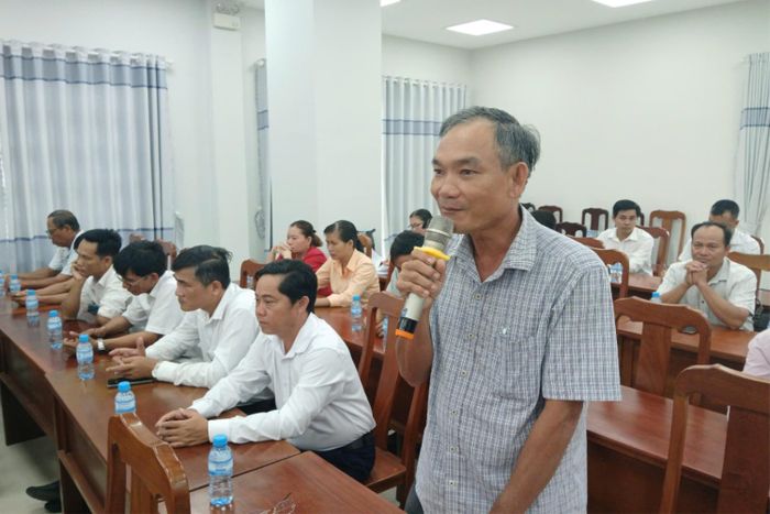 Cử tri xã Đông Thành nêu kiến nghị tại buổi tiếp xúc cử tri của Đại biểu HĐND tỉnh Tây Ninh