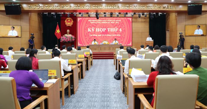 Toàn cảnh phiên bế mạc