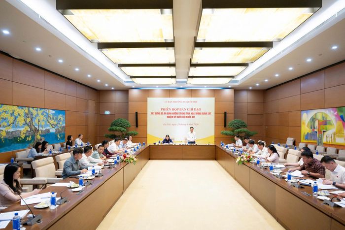 Quang cảnh Phiên họp